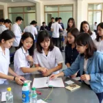 Sinh viên Đại học Nguyễn Tất Thành thực hành